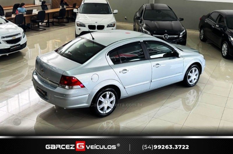 CHEVROLET VECTRA 2.0 MPFI ELEGANCE 8V 2008/2009 GARCEZ VEÍCULOS BENTO GONÇALVES / Carros no Vale