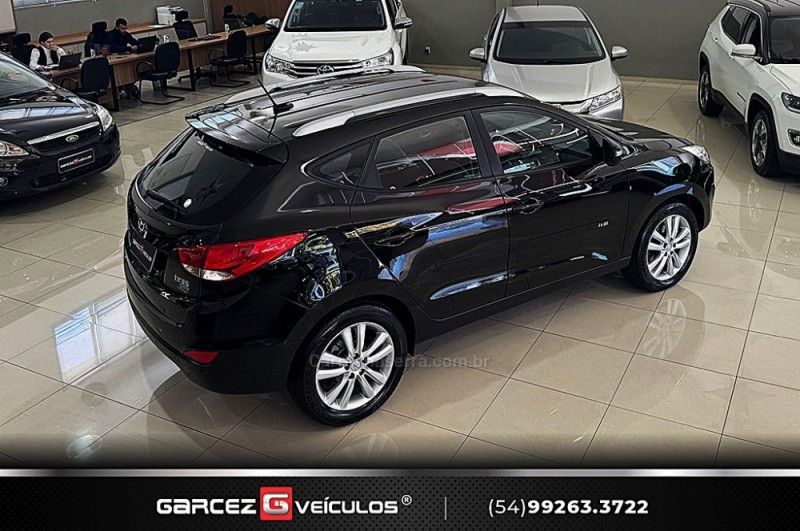 HYUNDAI IX35 2.0 16V 2015/2016 GARCEZ VEÍCULOS BENTO GONÇALVES / Carros no Vale