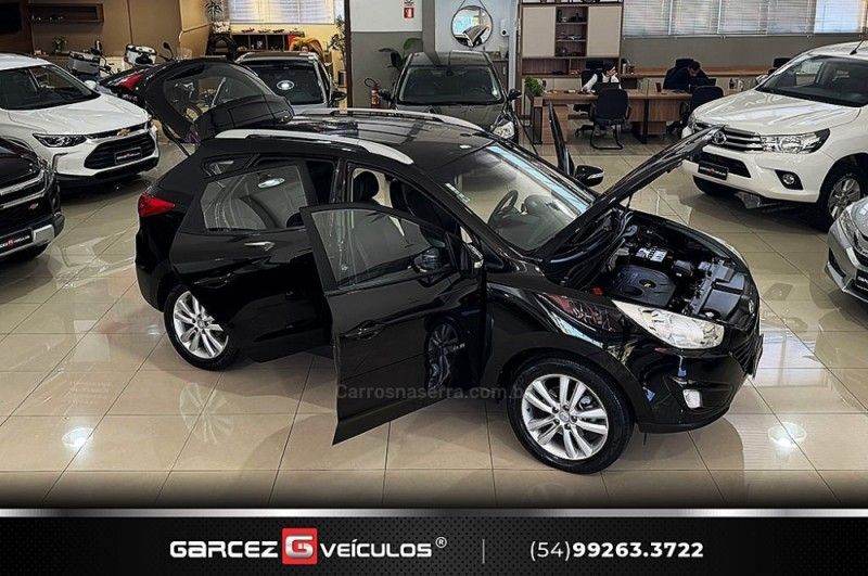 HYUNDAI IX35 2.0 16V 2015/2016 GARCEZ VEÍCULOS BENTO GONÇALVES / Carros no Vale