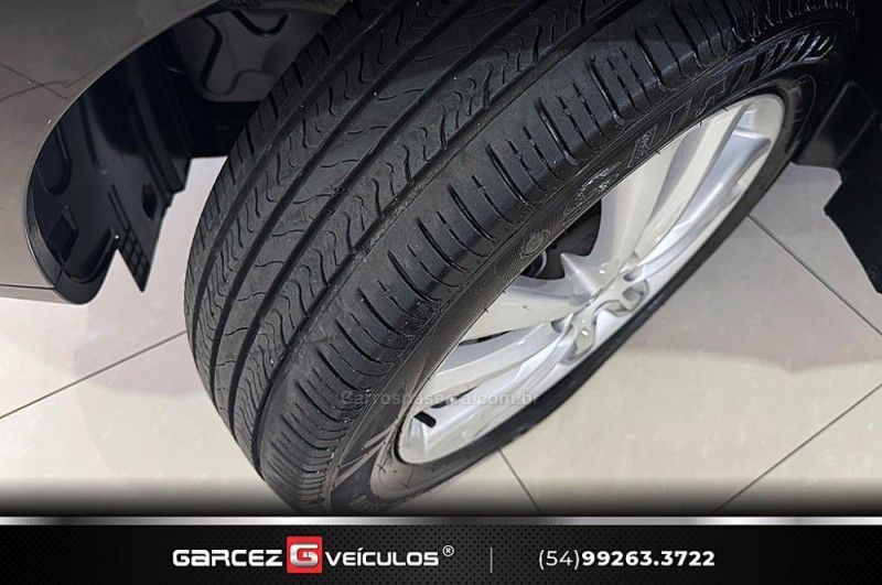 HYUNDAI IX35 2.0 16V 2015/2016 GARCEZ VEÍCULOS BENTO GONÇALVES / Carros no Vale