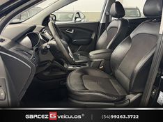 HYUNDAI IX35 2.0 16V 2015/2016 GARCEZ VEÍCULOS BENTO GONÇALVES / Carros no Vale