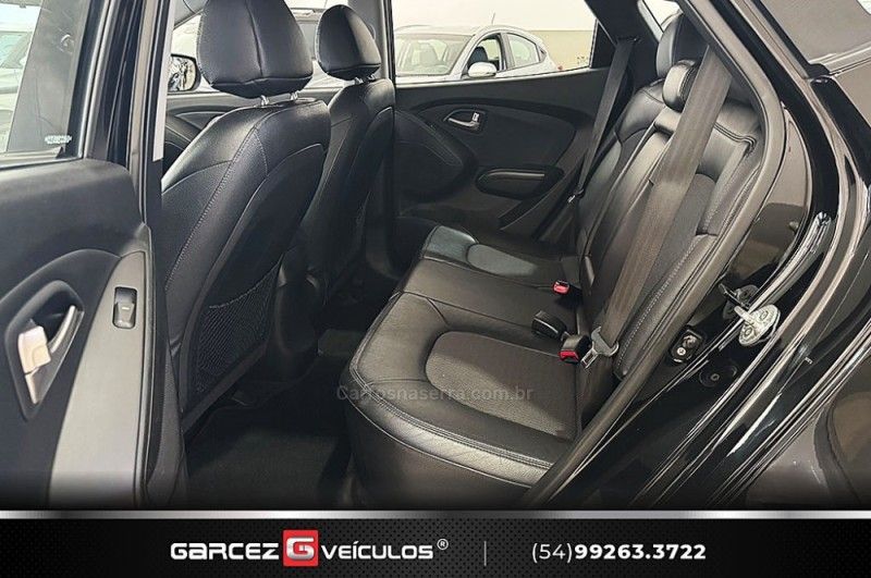 HYUNDAI IX35 2.0 16V 2015/2016 GARCEZ VEÍCULOS BENTO GONÇALVES / Carros no Vale