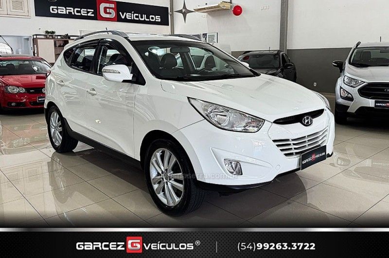 HYUNDAI IX35 2.0 MPI 4X2 16V 2012/2013 GARCEZ VEÍCULOS BENTO GONÇALVES / Carros no Vale