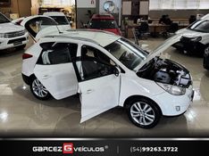 HYUNDAI IX35 2.0 MPI 4X2 16V 2012/2013 GARCEZ VEÍCULOS BENTO GONÇALVES / Carros no Vale