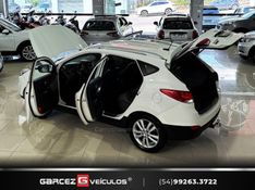 HYUNDAI IX35 2.0 MPI 4X2 16V 2012/2013 GARCEZ VEÍCULOS BENTO GONÇALVES / Carros no Vale