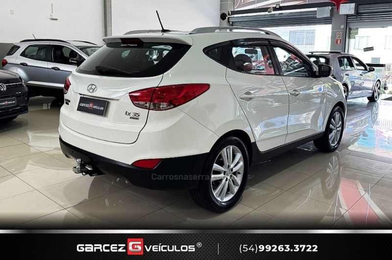 HYUNDAI IX35 2.0 MPI 4X2 16V 2012/2013 GARCEZ VEÍCULOS BENTO GONÇALVES / Carros no Vale