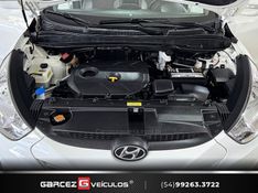HYUNDAI IX35 2.0 MPI 4X2 16V 2012/2013 GARCEZ VEÍCULOS BENTO GONÇALVES / Carros no Vale