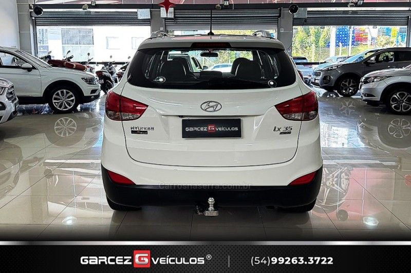 HYUNDAI IX35 2.0 MPI 4X2 16V 2012/2013 GARCEZ VEÍCULOS BENTO GONÇALVES / Carros no Vale