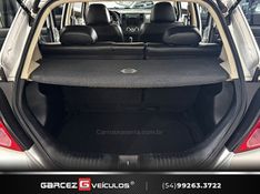 NISSAN TIIDA 1.8 SL 16V 2010/2011 GARCEZ VEÍCULOS BENTO GONÇALVES / Carros no Vale