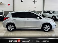 NISSAN TIIDA 1.8 SL 16V 2010/2011 GARCEZ VEÍCULOS BENTO GONÇALVES / Carros no Vale