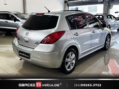 NISSAN TIIDA 1.8 SL 16V 2010/2011 GARCEZ VEÍCULOS BENTO GONÇALVES / Carros no Vale
