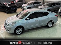NISSAN VERSA 1.6 16V SL 2014/2014 GARCEZ VEÍCULOS BENTO GONÇALVES / Carros no Vale