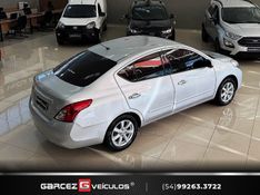 NISSAN VERSA 1.6 16V SL 2014/2014 GARCEZ VEÍCULOS BENTO GONÇALVES / Carros no Vale
