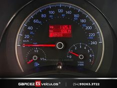 VOLKSWAGEN NEW BEETLE 2.0 MI 8V TIPTRONIC 2008/2008 GARCEZ VEÍCULOS BENTO GONÇALVES / Carros no Vale