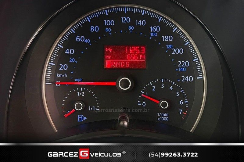 VOLKSWAGEN NEW BEETLE 2.0 MI 8V TIPTRONIC 2008/2008 GARCEZ VEÍCULOS BENTO GONÇALVES / Carros no Vale VOLKSWAGEN NEW BEETLE 2.0 MI 8V TIPTRONIC 2008/2008 GARCEZ VEÍCULOS BENTO GONÇALVES / Carros no Vale