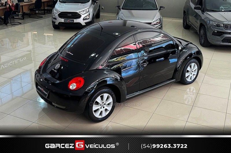 VOLKSWAGEN NEW BEETLE 2.0 MI 8V TIPTRONIC 2008/2008 GARCEZ VEÍCULOS BENTO GONÇALVES / Carros no Vale VOLKSWAGEN NEW BEETLE 2.0 MI 8V TIPTRONIC 2008/2008 GARCEZ VEÍCULOS BENTO GONÇALVES / Carros no Vale