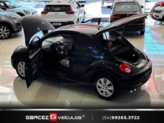 VOLKSWAGEN NEW BEETLE 2.0 MI 8V TIPTRONIC 2008/2008 GARCEZ VEÍCULOS BENTO GONÇALVES / Carros no Vale