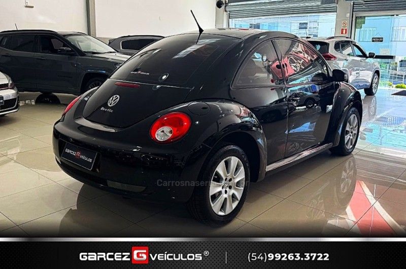 VOLKSWAGEN NEW BEETLE 2.0 MI 8V TIPTRONIC 2008/2008 GARCEZ VEÍCULOS BENTO GONÇALVES / Carros no Vale VOLKSWAGEN NEW BEETLE 2.0 MI 8V TIPTRONIC 2008/2008 GARCEZ VEÍCULOS BENTO GONÇALVES / Carros no Vale