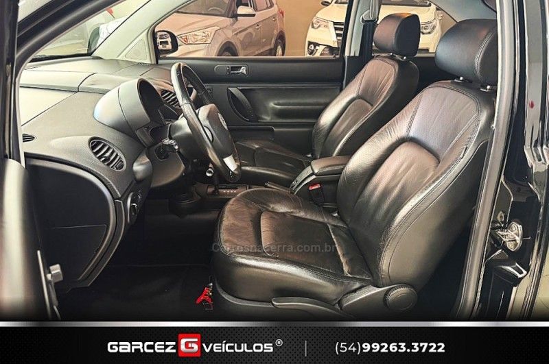 VOLKSWAGEN NEW BEETLE 2.0 MI 8V TIPTRONIC 2008/2008 GARCEZ VEÍCULOS BENTO GONÇALVES / Carros no Vale VOLKSWAGEN NEW BEETLE 2.0 MI 8V TIPTRONIC 2008/2008 GARCEZ VEÍCULOS BENTO GONÇALVES / Carros no Vale