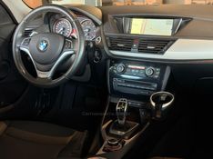 BMW X1 2.0 SDRIVE20I M SPORT ACTIVEFLEX 25 ANOS 16V TURBO 2015/2015 GRIFFCAR MULTIMARCAS DOIS IRMÃOS / Carros no Vale