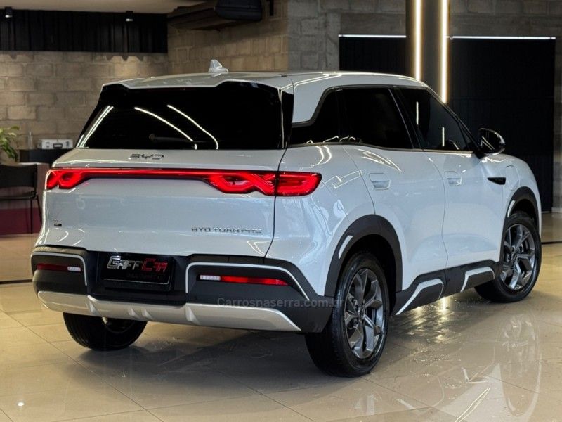 BYD YUAN PRO 45,1 KW ELÉTRICO 2025/2025 GRIFFCAR MULTIMARCAS DOIS IRMÃOS / Carros no Vale