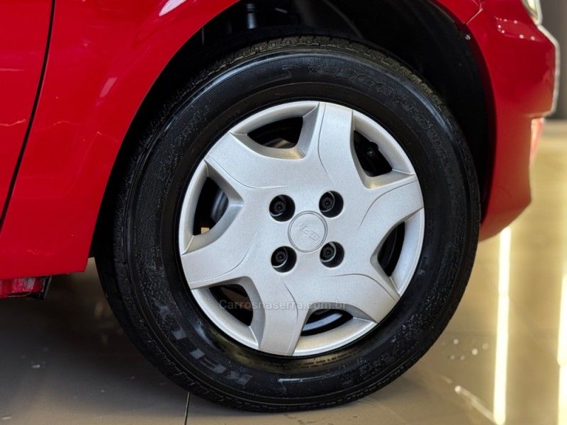 CHEVROLET CELTA 1.0 MPFI SPIRIT 8V 2011/2011 GRIFFCAR MULTIMARCAS DOIS IRMÃOS / Carros no Vale CHEVROLET CELTA 1.0 MPFI SPIRIT 8V 2011/2011 GRIFFCAR MULTIMARCAS DOIS IRMÃOS / Carros no Vale