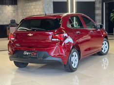 CHEVROLET ONIX 1.0 12V 2022/2023 GRIFFCAR MULTIMARCAS DOIS IRMÃOS / Carros no Vale