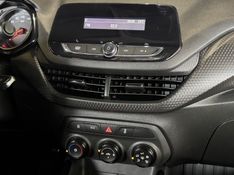 CHEVROLET ONIX 1.0 12V 2022/2023 GRIFFCAR MULTIMARCAS DOIS IRMÃOS / Carros no Vale