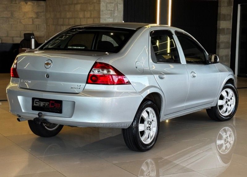 CHEVROLET PRISMA 1.4 MPFI MAXX 8V 2008/2009 GRIFFCAR MULTIMARCAS DOIS IRMÃOS / Carros no Vale CHEVROLET PRISMA 1.4 MPFI MAXX 8V 2008/2009 GRIFFCAR MULTIMARCAS DOIS IRMÃOS / Carros no Vale