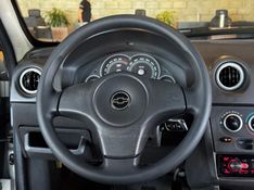 CHEVROLET PRISMA 1.4 MPFI MAXX 8V 2008/2009 GRIFFCAR MULTIMARCAS DOIS IRMÃOS / Carros no Vale