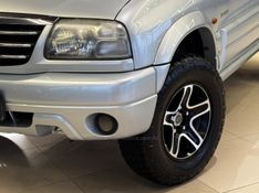CHEVROLET TRACKER 2.0 4X4 16V 2008/2008 GRIFFCAR MULTIMARCAS DOIS IRMÃOS / Carros no Vale