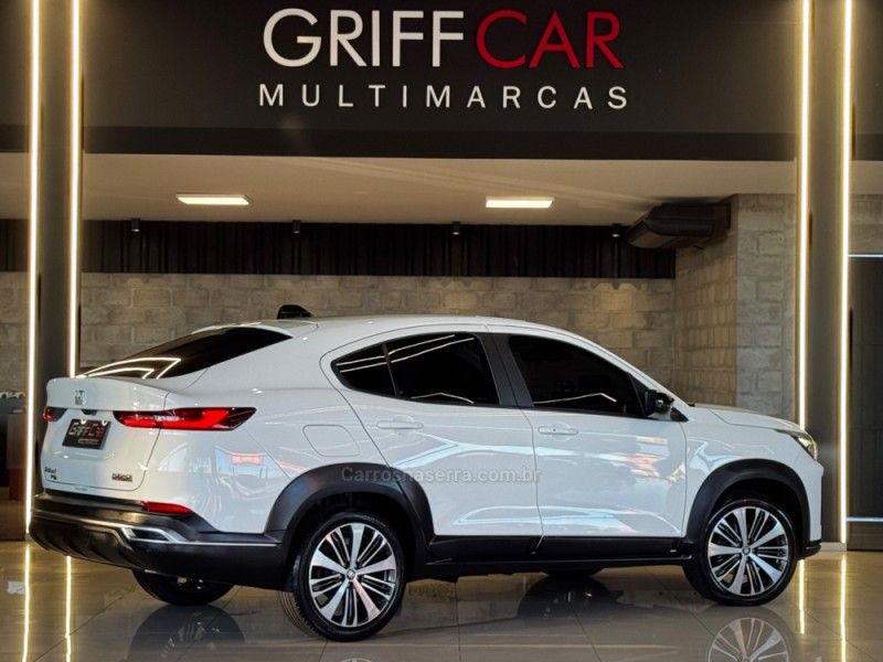 FIAT FASTBACK 1.0 AUDACE 200 TURBO 2023/2024 GRIFFCAR MULTIMARCAS DOIS IRMÃOS / Carros no Vale FIAT FASTBACK 1.0 AUDACE 200 TURBO 2023/2024 GRIFFCAR MULTIMARCAS DOIS IRMÃOS / Carros no Vale