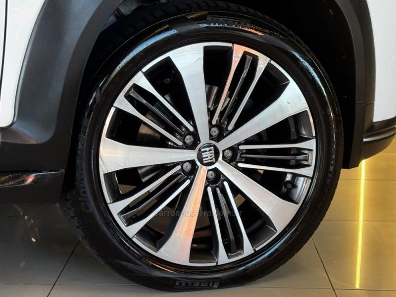 FIAT FASTBACK 1.0 AUDACE 200 TURBO 2023/2024 GRIFFCAR MULTIMARCAS DOIS IRMÃOS / Carros no Vale FIAT FASTBACK 1.0 AUDACE 200 TURBO 2023/2024 GRIFFCAR MULTIMARCAS DOIS IRMÃOS / Carros no Vale