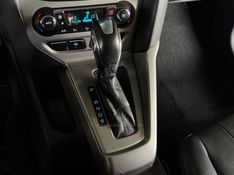 FORD FOCUS 2.0 16V 2014/2014 GRIFFCAR MULTIMARCAS DOIS IRMÃOS / Carros no Vale