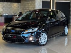 FORD FOCUS 2.0 GHIA 16V 2010/2011 GRIFFCAR MULTIMARCAS DOIS IRMÃOS / Carros no Vale