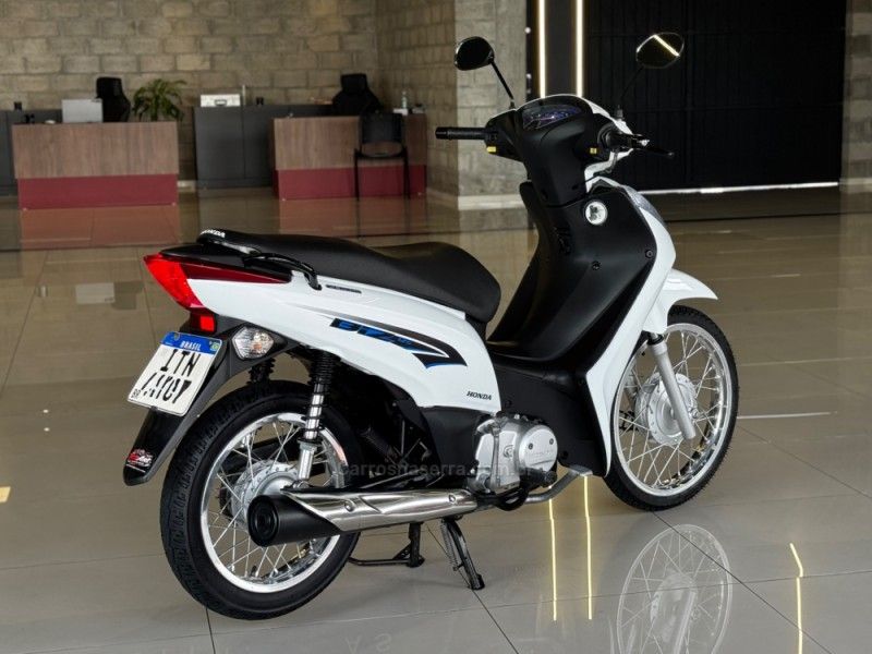 Honda Motos BIZ 125 ES 2012/2012 GRIFFCAR MULTIMARCAS DOIS IRMÃOS / Carros no Vale