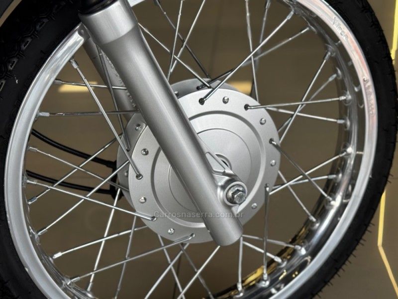 Honda Motos BIZ 125 ES 2012/2012 GRIFFCAR MULTIMARCAS DOIS IRMÃOS / Carros no Vale