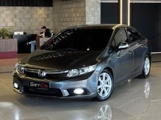 HONDA CIVIC 2.0 LXR 16V 2014/2014 GRIFFCAR MULTIMARCAS DOIS IRMÃOS / Carros no Vale
