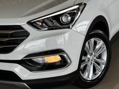 HYUNDAI SANTA FÉ 3.3 MPFI 4X4 V6 270CV 2015/2016 GRIFFCAR MULTIMARCAS DOIS IRMÃOS / Carros no Vale