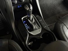 HYUNDAI SANTA FÉ 3.3 MPFI 4X4 V6 270CV 2015/2016 GRIFFCAR MULTIMARCAS DOIS IRMÃOS / Carros no Vale