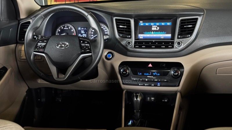 HYUNDAI TUCSON 1.6 GLS TURBO 2022/2022 GRIFFCAR MULTIMARCAS DOIS IRMÃOS / Carros no Vale