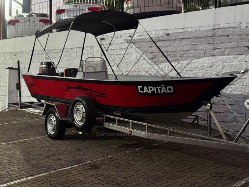 MERCURY LANCHA MOTOR BOAT 2022/2022 GRIFFCAR MULTIMARCAS DOIS IRMÃOS / Carros no Vale