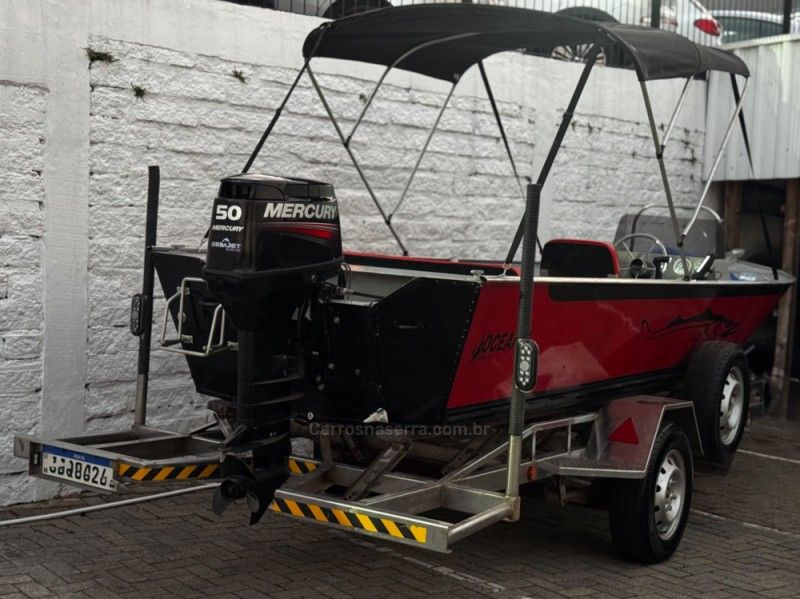 MERCURY LANCHA MOTOR BOAT 2022/2022 GRIFFCAR MULTIMARCAS DOIS IRMÃOS / Carros no Vale