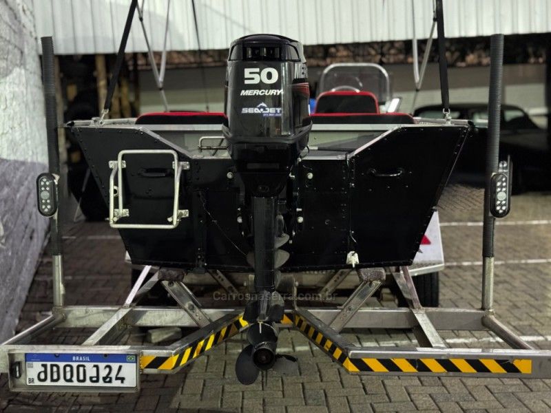 MERCURY LANCHA MOTOR BOAT 2022/2022 GRIFFCAR MULTIMARCAS DOIS IRMÃOS / Carros no Vale