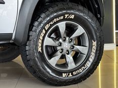 MITSUBISHI PAJERO DAKAR 3.2 4X4 16V TURBO INTERCOOLER 2012/2013 GRIFFCAR MULTIMARCAS DOIS IRMÃOS / Carros no Vale