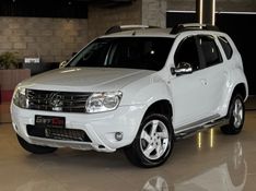 RENAULT DUSTER 2.0 DYNAMIQUE 4X2 16V 2013/2014 GRIFFCAR MULTIMARCAS DOIS IRMÃOS / Carros no Vale