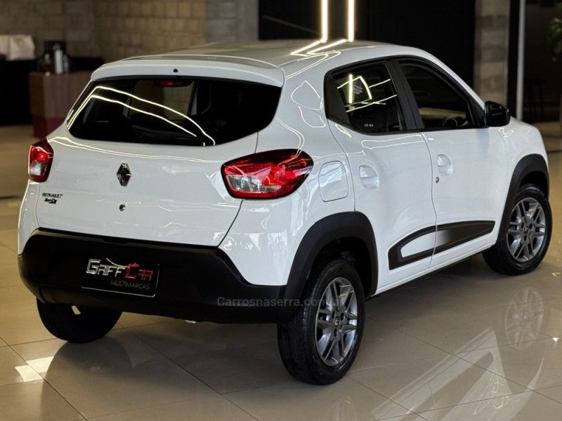 RENAULT KWID 1.0 12V SCE INTENSE 2018/2018 GRIFFCAR MULTIMARCAS DOIS IRMÃOS / Carros no Vale RENAULT KWID 1.0 12V SCE INTENSE 2018/2018 GRIFFCAR MULTIMARCAS DOIS IRMÃOS / Carros no Vale