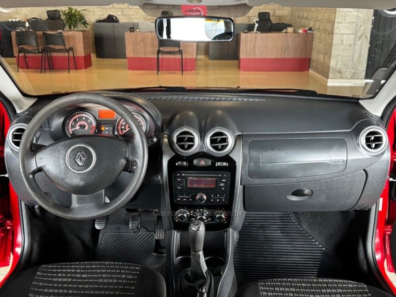 RENAULT SANDERO 1.6 EXPRESSION 8V 2013/2013 GRIFFCAR MULTIMARCAS DOIS IRMÃOS / Carros no Vale RENAULT SANDERO 1.6 EXPRESSION 8V 2013/2013 GRIFFCAR MULTIMARCAS DOIS IRMÃOS / Carros no Vale