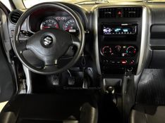 SUZUKI JIMNY 1.3 4WORK 4X4 16V 2017/2018 GRIFFCAR MULTIMARCAS DOIS IRMÃOS / Carros no Vale