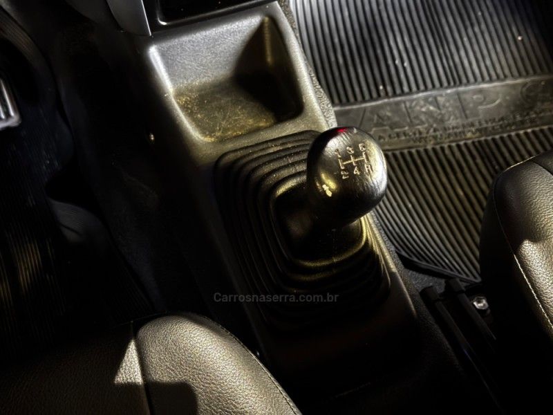 SUZUKI JIMNY 1.3 4WORK 4X4 16V 2017/2018 GRIFFCAR MULTIMARCAS DOIS IRMÃOS / Carros no Vale SUZUKI JIMNY 1.3 4WORK 4X4 16V 2017/2018 GRIFFCAR MULTIMARCAS DOIS IRMÃOS / Carros no Vale